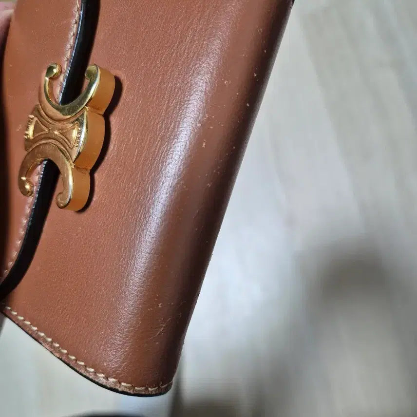 [BUNJANG] Celine Small Triomphe Flap Wallet / 셀린느 반지갑 ㅣ 셀린느 스몰 트리옹프 플랜 반지갑ㅣ정품