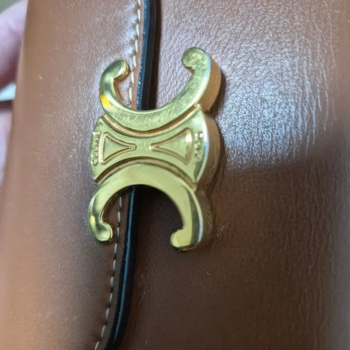 [BUNJANG] Celine Small Triomphe Flap Wallet / 셀린느 반지갑 ㅣ 셀린느 스몰 트리옹프 플랜 반지갑ㅣ정품