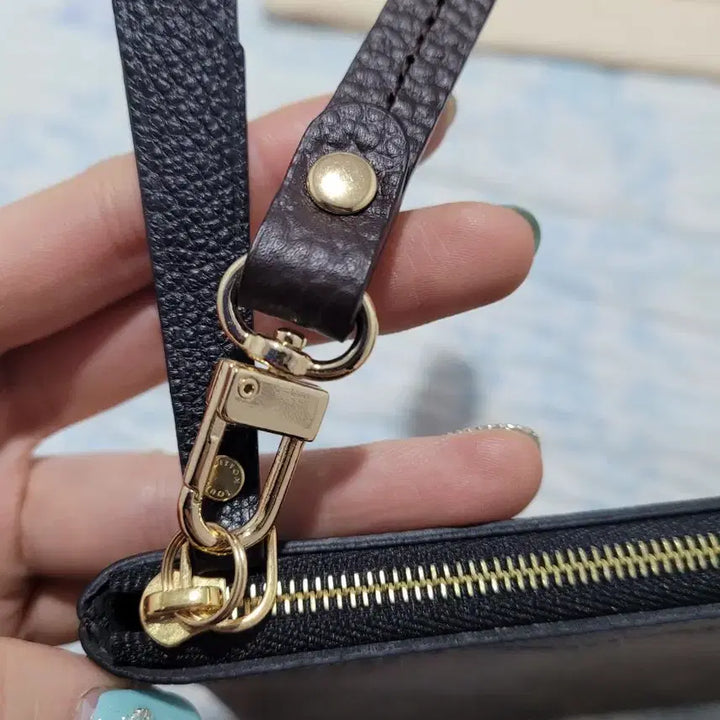 [BUNJANG] Louis Vuitton Monogram Canvas Daily Pouch Black / 루이비통 모노그램 캔버스 데일리파우치 블랙