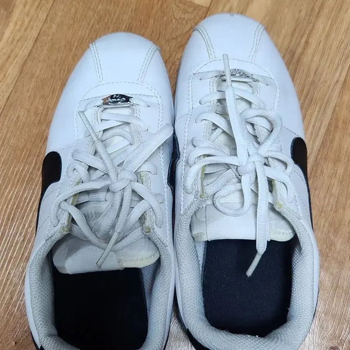 [BUNJANG] Nike Cortez 235 / 나이키 코르테즈235