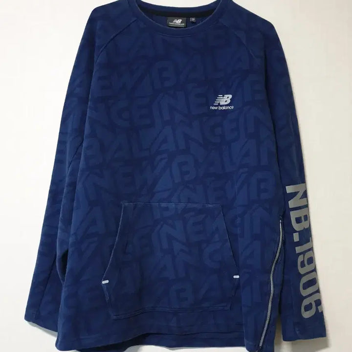 [BUNJANG] New Balance Long Sleeve Round T-shirt Size 100 / 뉴발란스 긴팔 라운드티 100사이즈