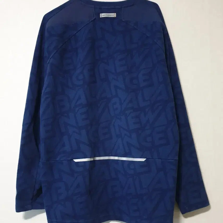 [BUNJANG] New Balance Long Sleeve Round T-shirt Size 100 / 뉴발란스 긴팔 라운드티 100사이즈