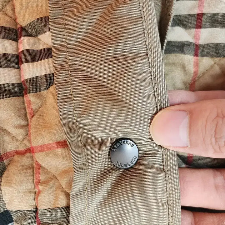 [BUNJANG] Burberry Quilted Beige Jacket / 버버리 퀼팅 베이지 자켓  팝니다.