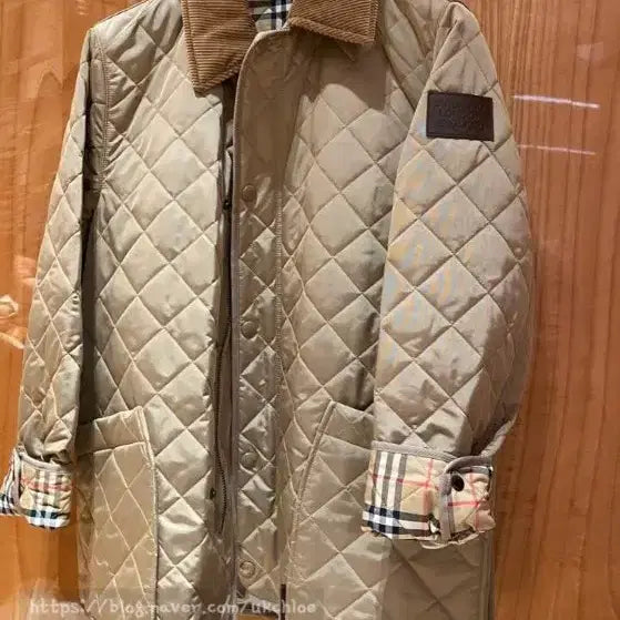 [BUNJANG] Burberry Quilted Beige Jacket / 버버리 퀼팅 베이지 자켓  팝니다.