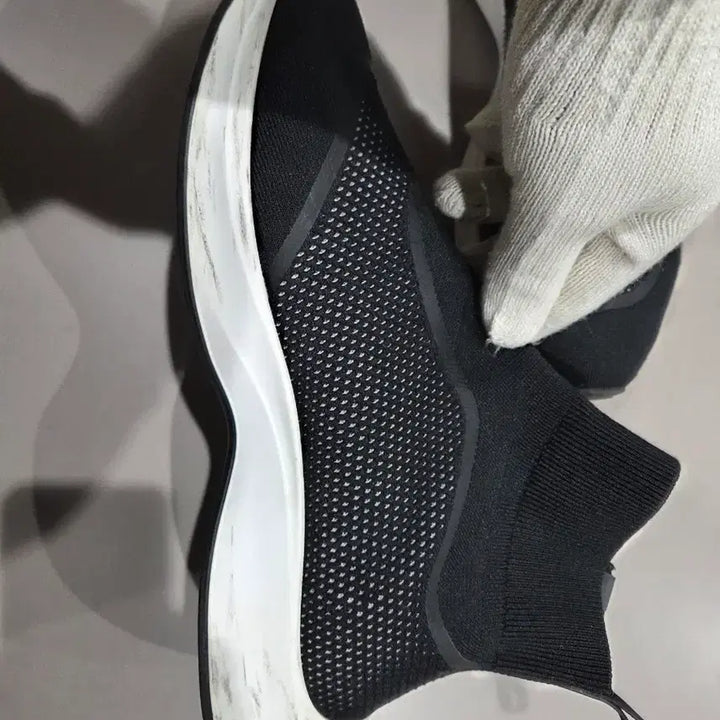 [SOLD OUT] 디올옴므 삭스 스니커즈 42.5 (275)