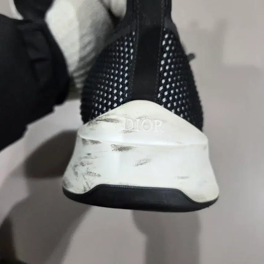 [SOLD OUT] 디올옴므 삭스 스니커즈 42.5 (275)