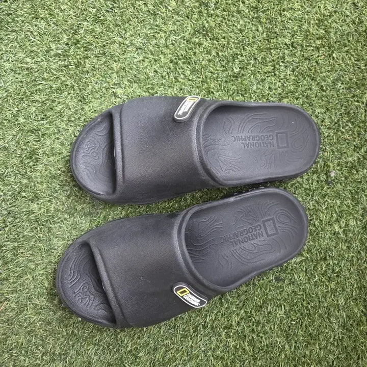 [BUNJANG] National Geographic Black Slippers / 내셔널지오그래픽 슬리퍼250-~ 260mm