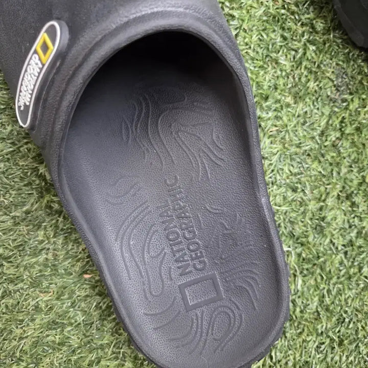 [BUNJANG] National Geographic Black Slippers / 내셔널지오그래픽 슬리퍼250-~ 260mm