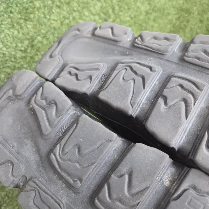 [BUNJANG] National Geographic Black Slippers / 내셔널지오그래픽 슬리퍼250-~ 260mm