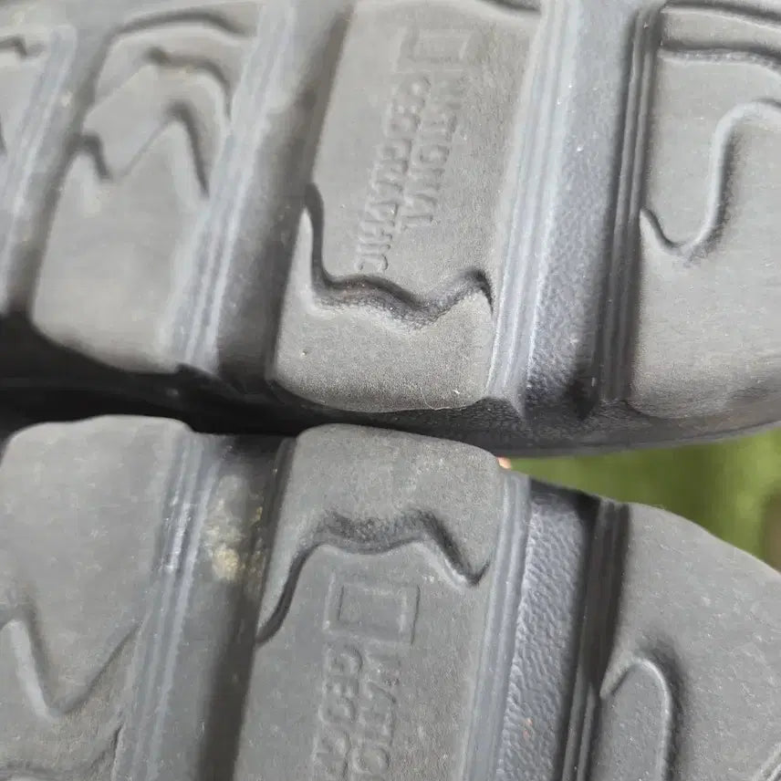 [BUNJANG] National Geographic Black Slippers / 내셔널지오그래픽 슬리퍼250-~ 260mm