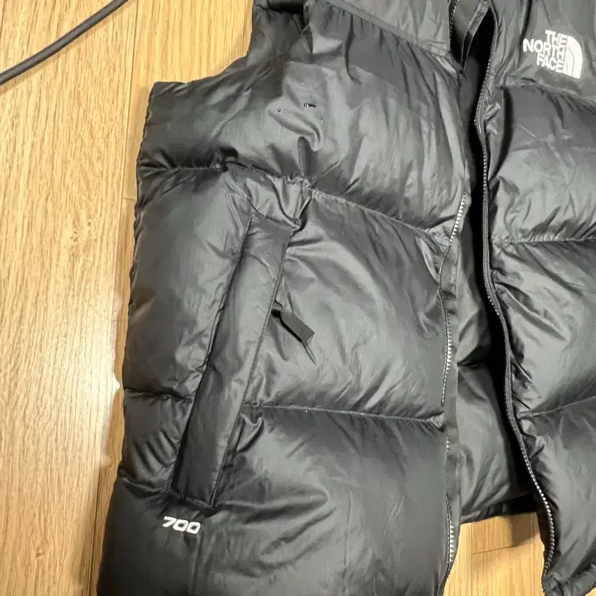 [BUNJANG] The North Face 700 Fill Power Black Puffer Vest (Overseas Edition) - New / 노스페이스 700 블랙 패딩 조끼 해외판 새제품