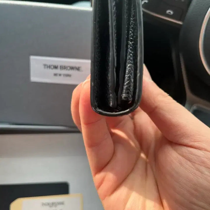 [BUNJANG] Tom Browne Pebble Grain Double Wallet / 톰브라운 페블 그레인 더블지갑 (마지막특가)