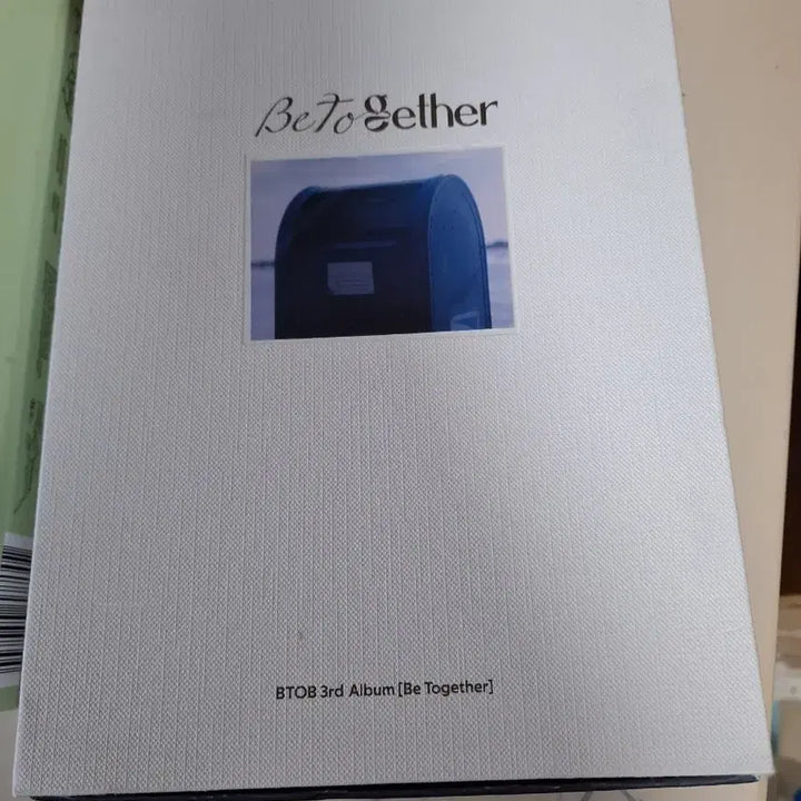 [BUNJANG] BTOB Album with Photocards / 비투비 앨범 팝니다. 포카 2장 스티커 있습니다!!