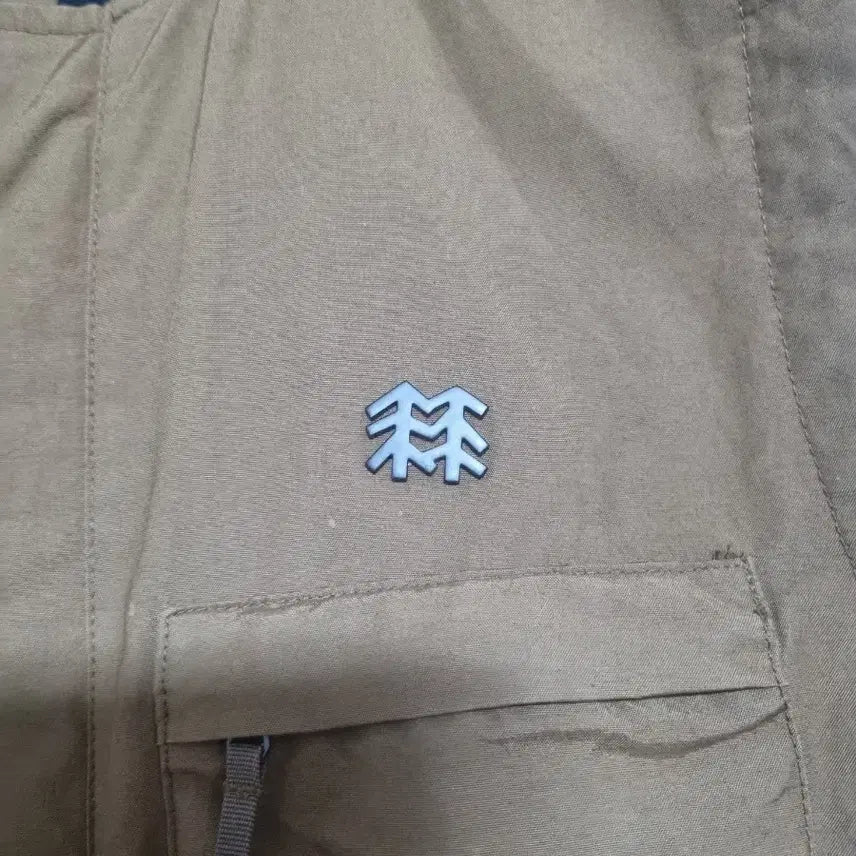 [BUNJANG] Kolon Sport Brown Multi-Pocket Vest 95 / (새옷 수준)코오롱스포츠 브라운 멀티포켓 베스트 조끼 95사이즈