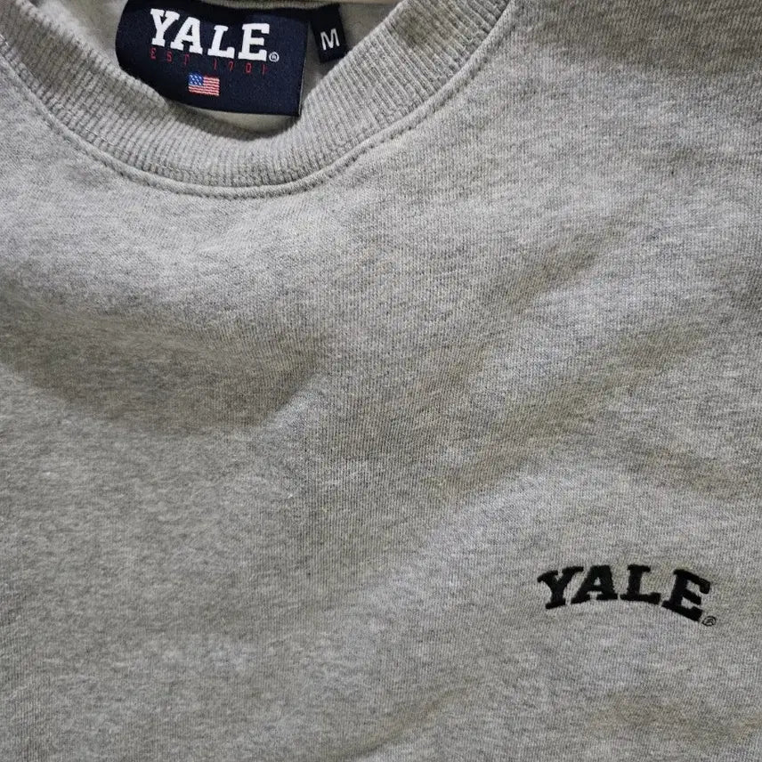 [BUNJANG] YALE Sweatshirt Gray / YALE 예일 스웨트셔츠 그레이