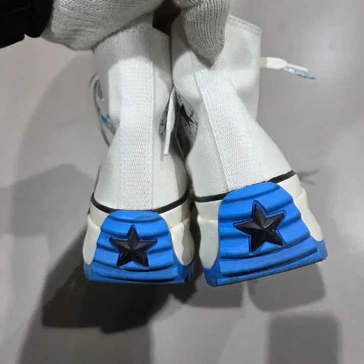 [BUNJANG] Converse Run Star Hike JW Anderson White Sneakers / 컨버스 런스타 하이크 JW 앤더슨 화이트 240