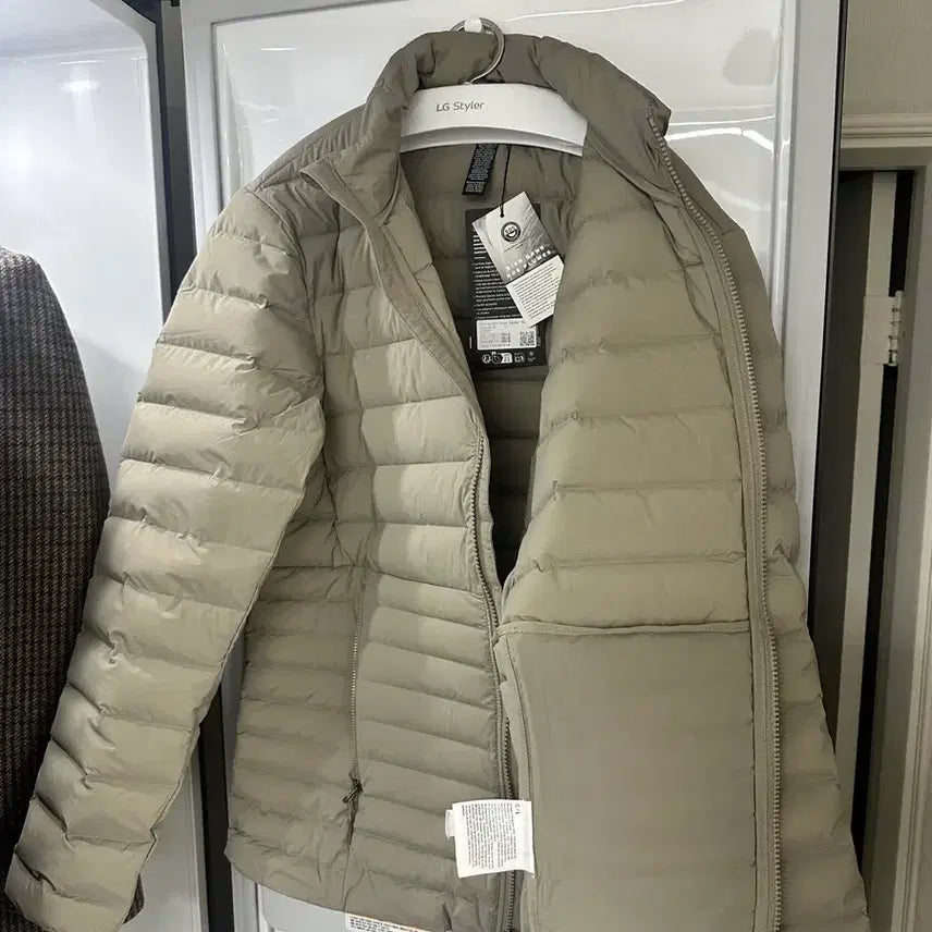 [SOLD OUT] 새상품]룰루레몬 네비게이션 에블본 경량패딩 재킷 L 105