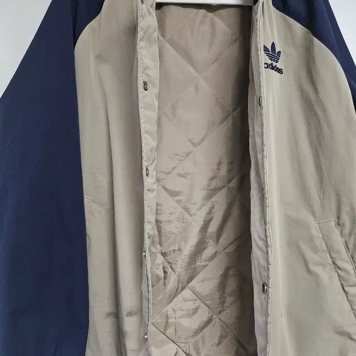 [BUNJANG] Adidas Embroidered Stadium Jacket 105 / 아디다스 엠브로이더드 스타디움 자켓 105