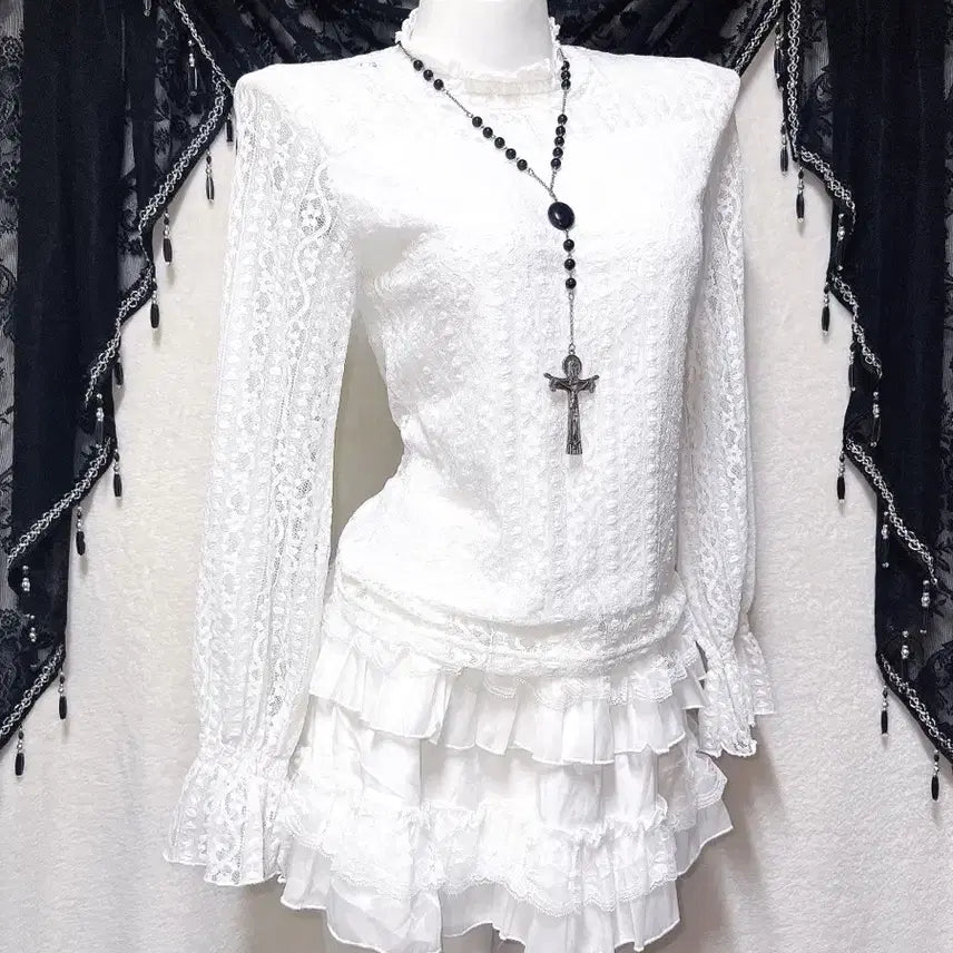 [BUNJANG] Romantic Gothic Frill Lace See-through Blouse / 로맨틱고딕 엔젤릭 프릴레이스 시스루 블라우스 로걀탑 고스로리 페어리 핀터