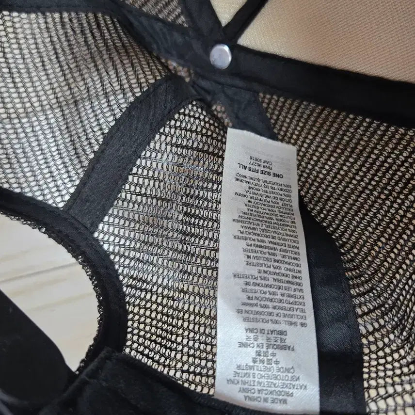 [BUNJANG] Vans Super Mario Collaboration Mesh Snapback Hat / Vans x Super Mario 반스 슈퍼마리오 콜라보 매쉬 스냅백 모