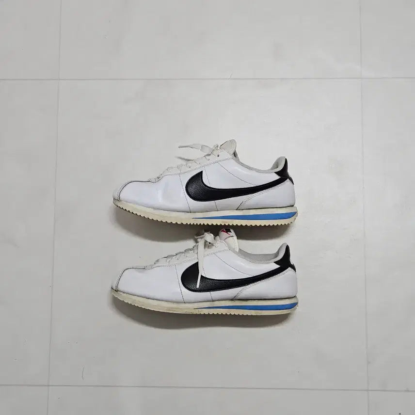 [BUNJANG] Nike Cortez Leather White Sneakers / 나이키 코르테즈 레더 화이트 250