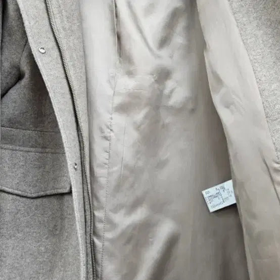 [BUNJANG] KL by LYNN Fox Fur Hooded Jacket / KL by LYNN 루즈핏 폭스퍼 후드자켓 택포