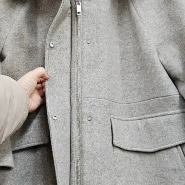 [BUNJANG] KL by LYNN Fox Fur Hooded Jacket / KL by LYNN 루즈핏 폭스퍼 후드자켓 택포