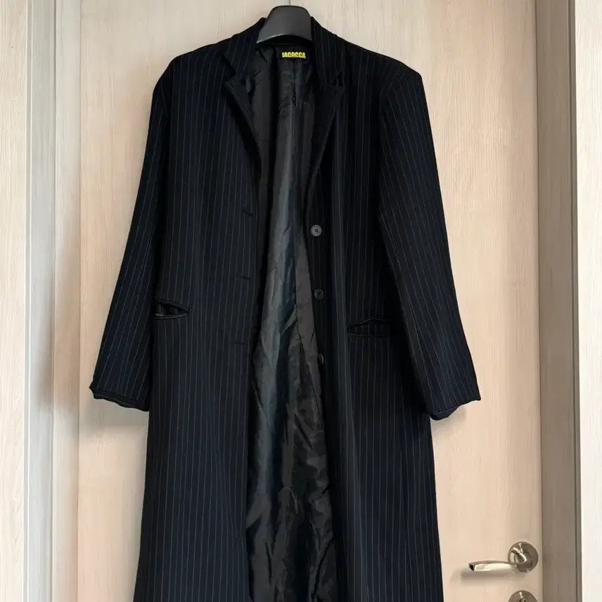 [BUNJANG] Striped Long Jacket Coat / 스트라이프 롱자켓형 코트