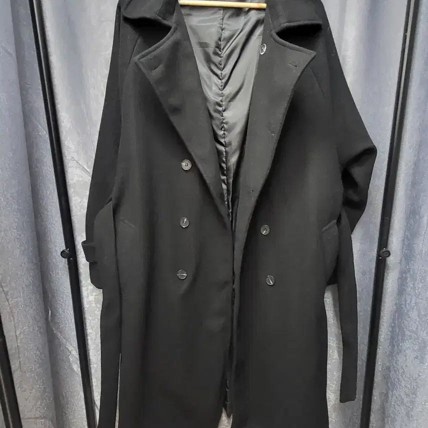 [BUNJANG] Studio B Belted Black Double Coat / 스튜디오 B 벨티드 블랙 더블 코트