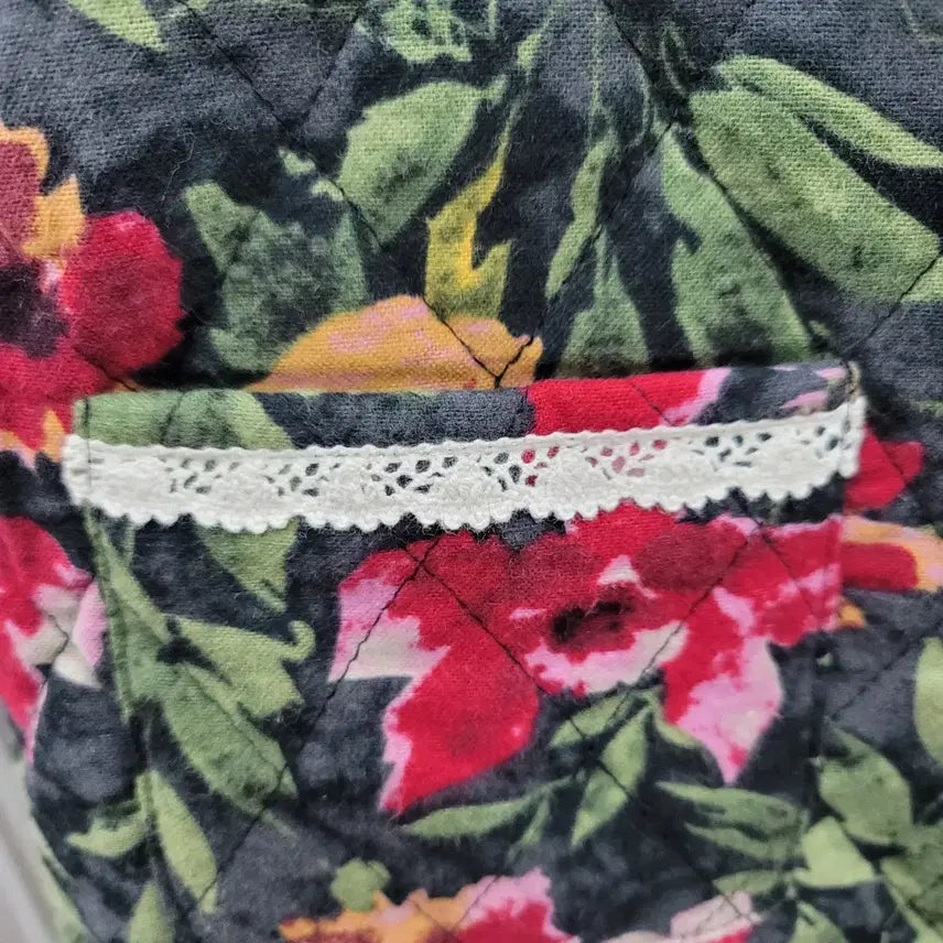[BUNJANG] Floral Quilted Hooded Vest / (새상품) 플라워 퀼팅 후드 조끼