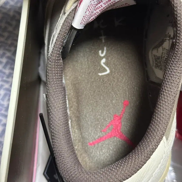 [BUNJANG] Travis Scott Reverse Mocha Sneakers / 260 정품) 트래비스 스캇 리버스 모카