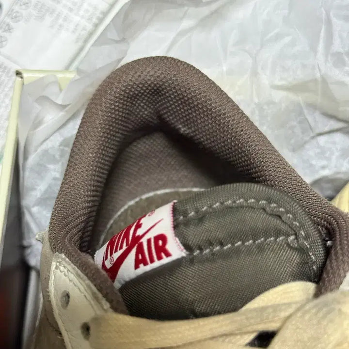 [BUNJANG] Travis Scott Reverse Mocha Sneakers / 260 정품) 트래비스 스캇 리버스 모카