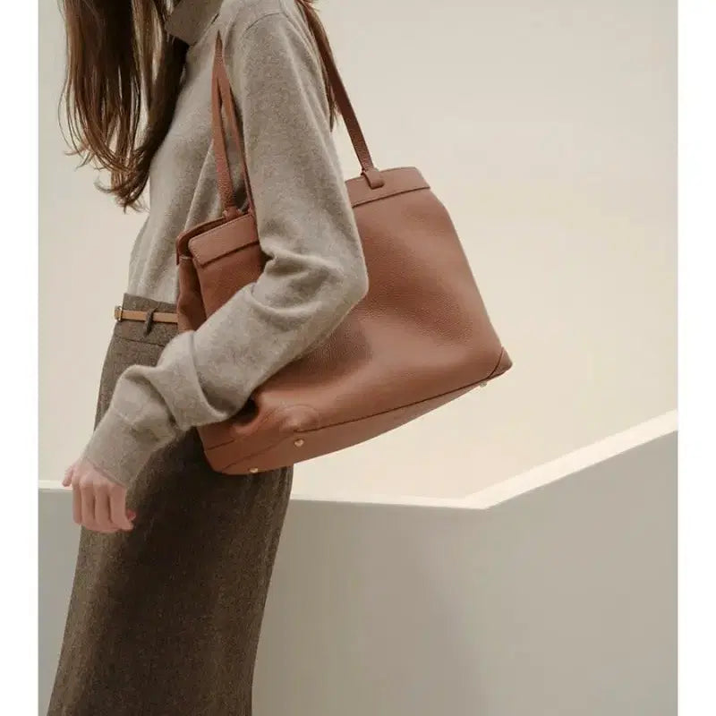 [BUNJANG] Yumer Cedar Bag Tote Shoulder Bag / 이태리 카프스킨 사용 ㅡ유메르 시더백 토트백 숄더백