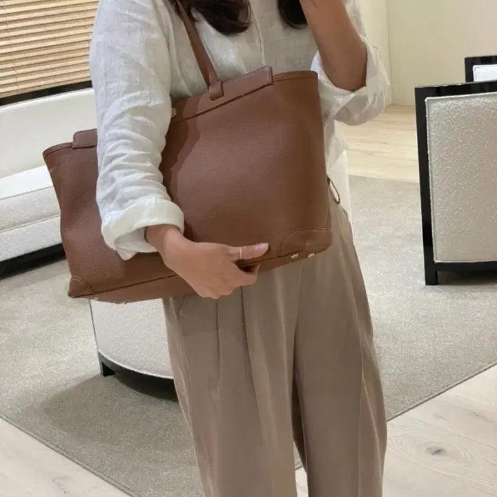 [BUNJANG] Yumer Cedar Bag Tote Shoulder Bag / 이태리 카프스킨 사용 ㅡ유메르 시더백 토트백 숄더백