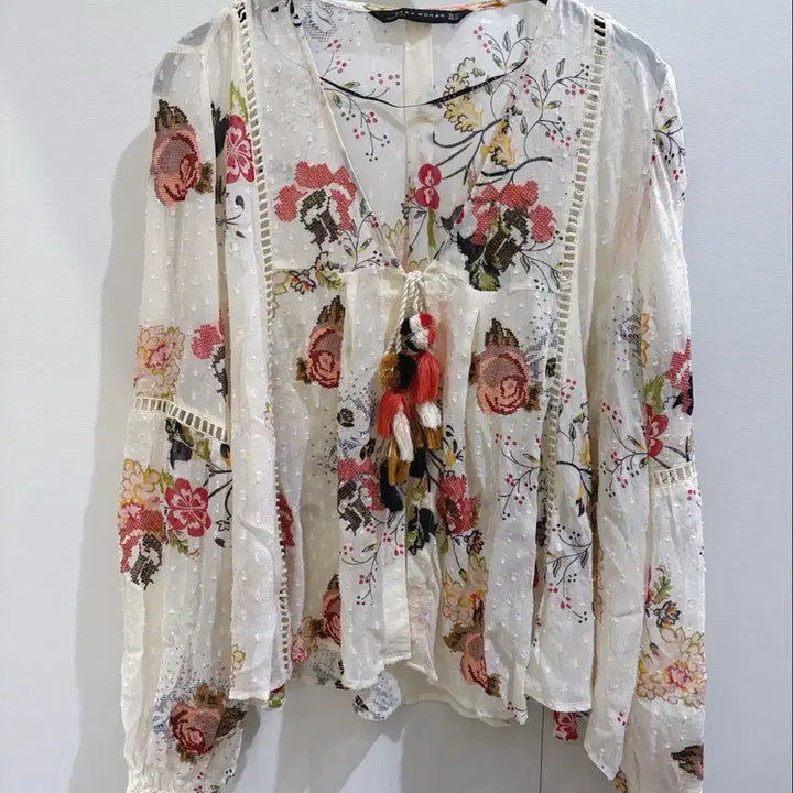 [SOLD OUT] 자라 시스루 자수 블라우스 아이보리 플라워 에스닉 XS 새상품