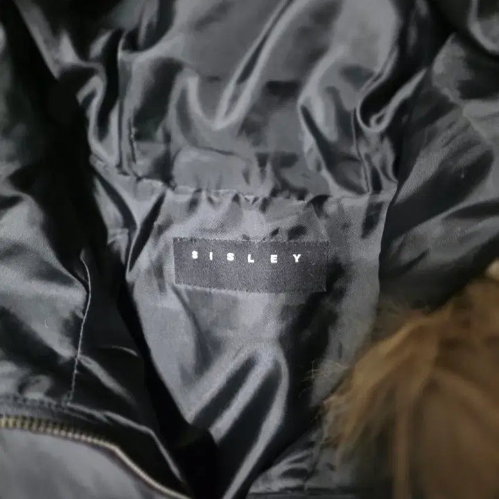 [SOLD OUT] 시슬리 블랙 퍼 패딩 점퍼