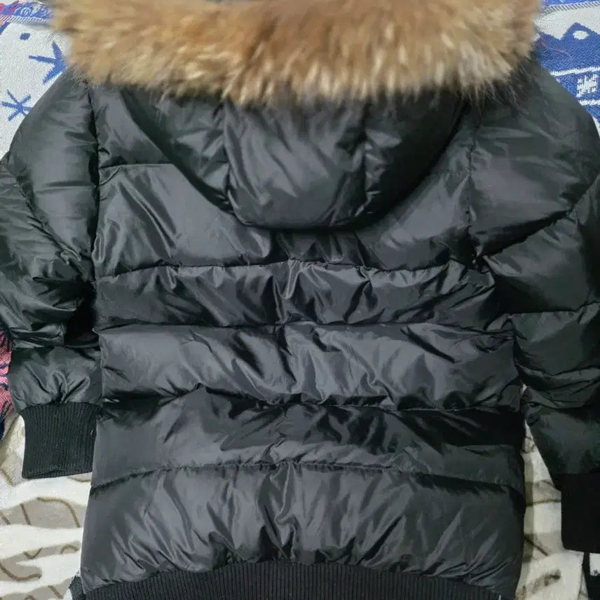 [SOLD OUT] 시슬리 블랙 퍼 패딩 점퍼