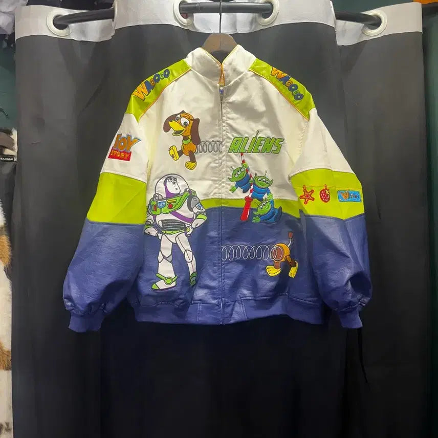 [BUNJANG] Toy Story Character Jacket / 토이스토리 캐릭터 자켓 점퍼
