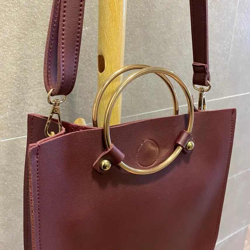 [BUNJANG] Gold Ring Burgundy Half Bag with Pouch Set / [새상품] 골드링 버건디 하프백+파우치 셋트
