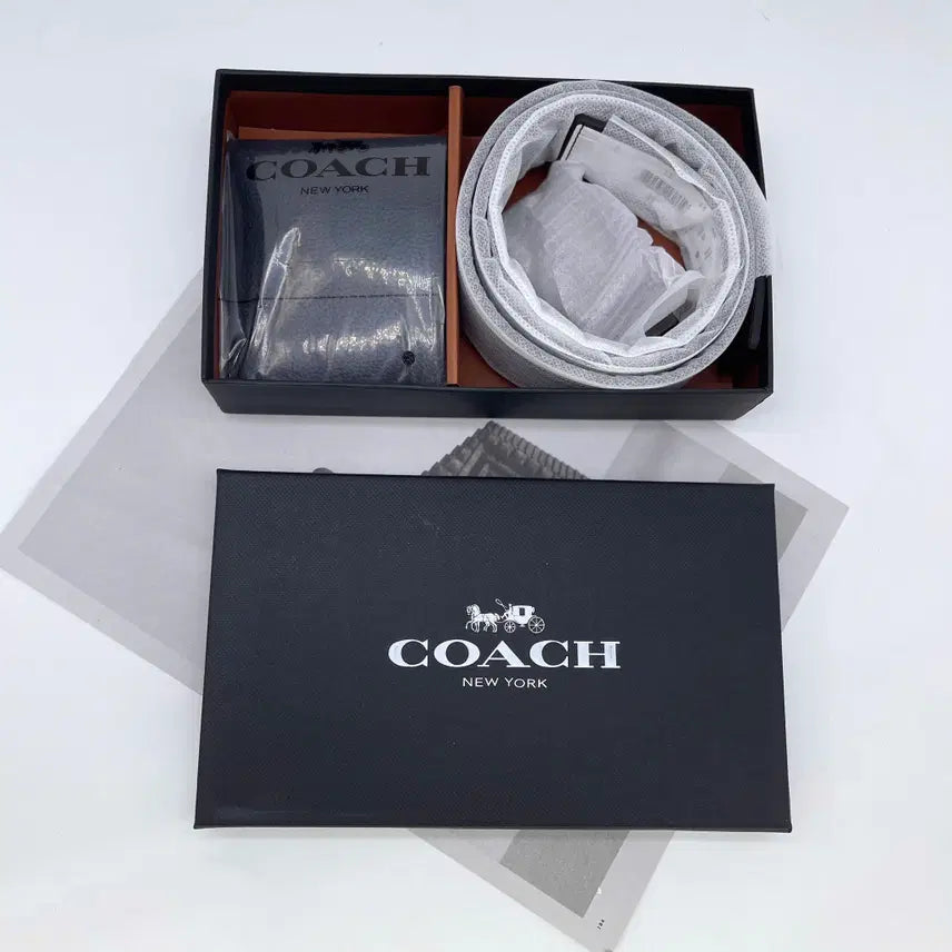 [BUNJANG] Coach Standard Wallet and Reversible Belt Set / 코치 스탠다드 지갑 양면 벨트 세트 새상품