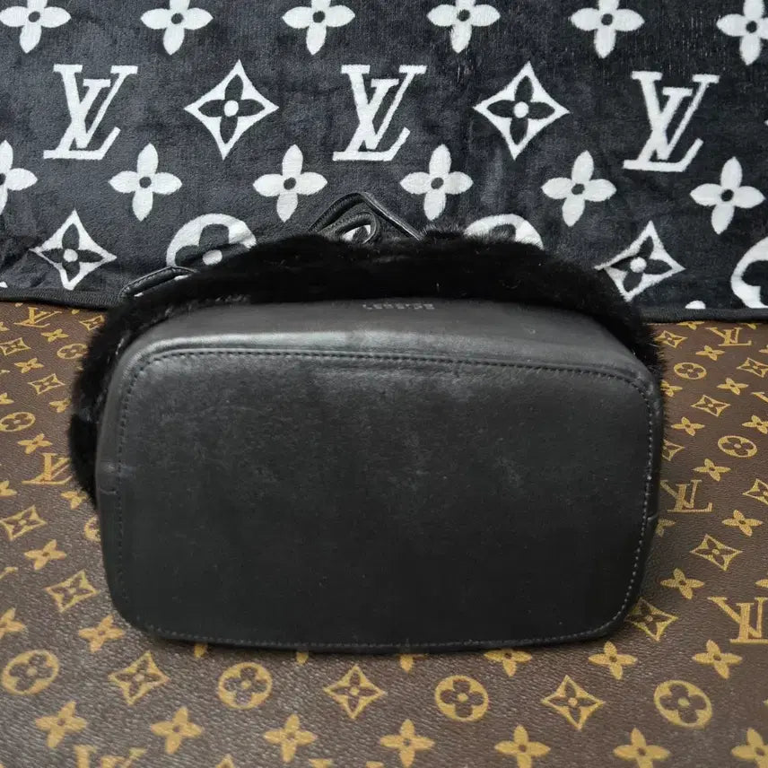 [BUNJANG] Natural Full Skin Mink Tote &amp; Shoulder Bag / (새상품)천연 풀스킨 밍크 복조리 토트&amp;숄더백