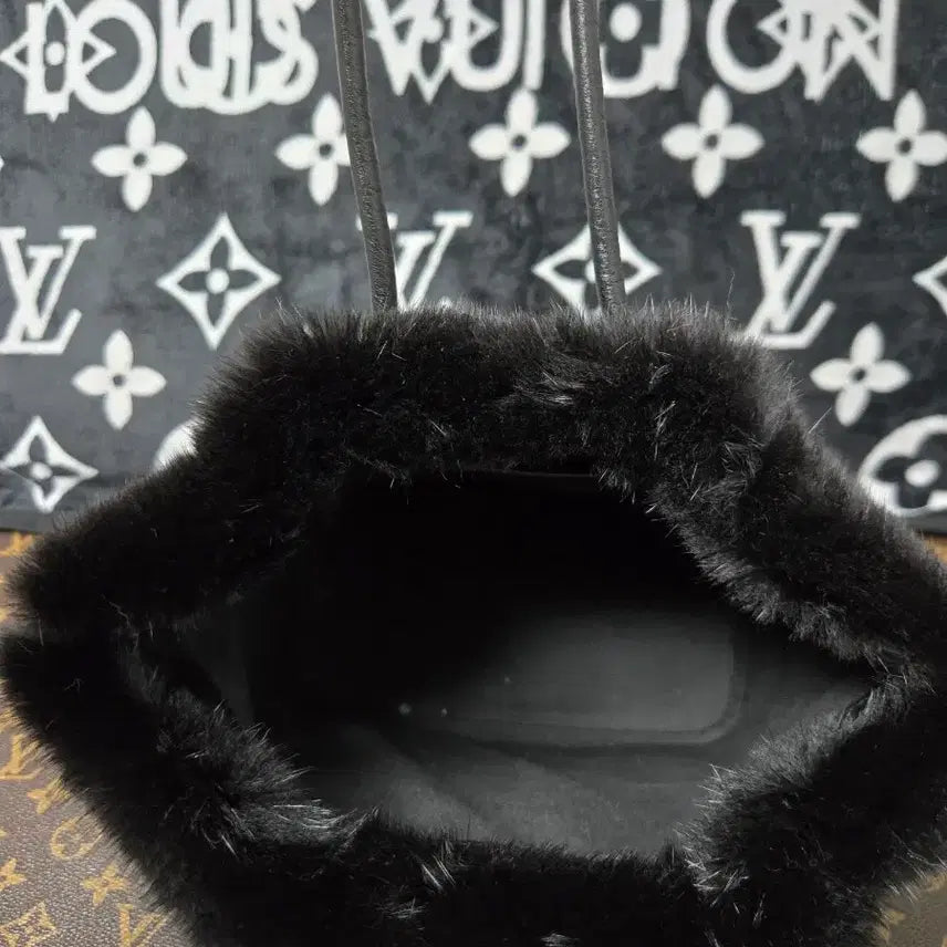 [BUNJANG] Natural Full Skin Mink Tote &amp; Shoulder Bag / (새상품)천연 풀스킨 밍크 복조리 토트&amp;숄더백