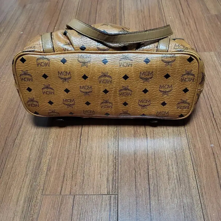[BUNJANG] MCM Tote Bag / MCM 비세토스 토트백 성주택 있어요