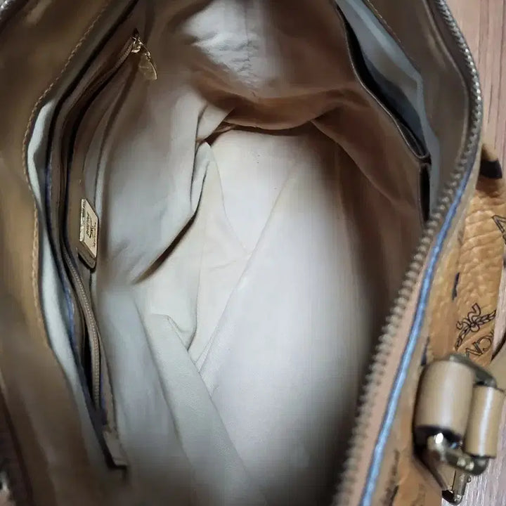 [BUNJANG] MCM Tote Bag / MCM 비세토스 토트백 성주택 있어요