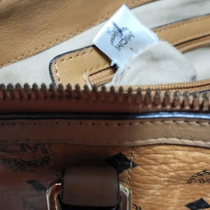 [BUNJANG] MCM Tote Bag / MCM 비세토스 토트백 성주택 있어요