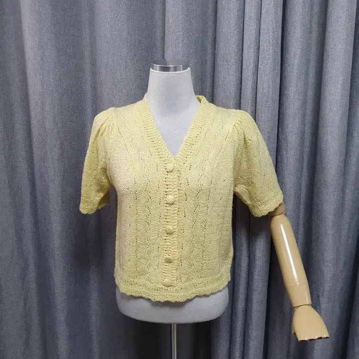 [BUNJANG] Bean Button Mustard Yellow Summer Cardigan / 콩단추 개나리 여름가디건