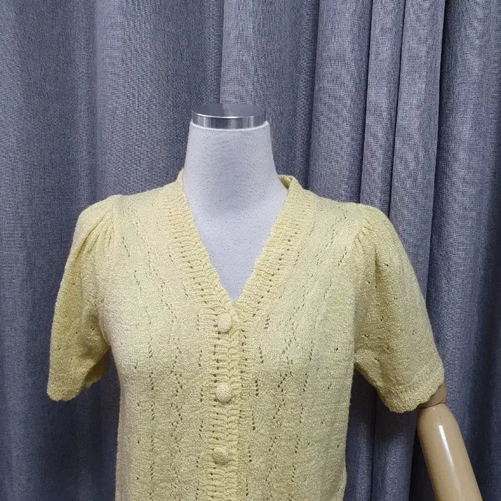 [BUNJANG] Bean Button Mustard Yellow Summer Cardigan / 콩단추 개나리 여름가디건