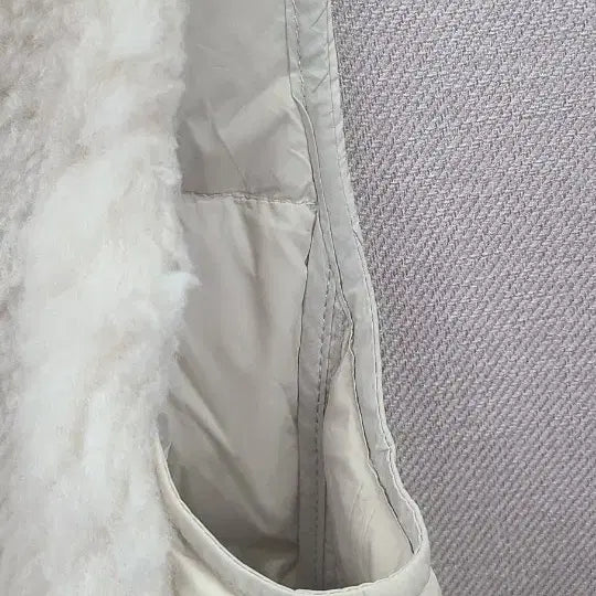 [BUNJANG] ANSICH Wool Blend Vest Ivory / ANSICH 앙시크 울혼방베스트 아이보리