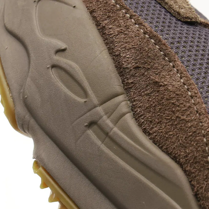 [BUNJANG] Adidas Yeezy Boost 700 &