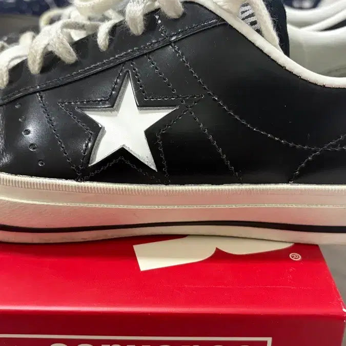 [BUNJANG] Converse Japan One Star Leather Sneakers / (265) 컨버스재팬 원스타 레더 265 블랙화이트